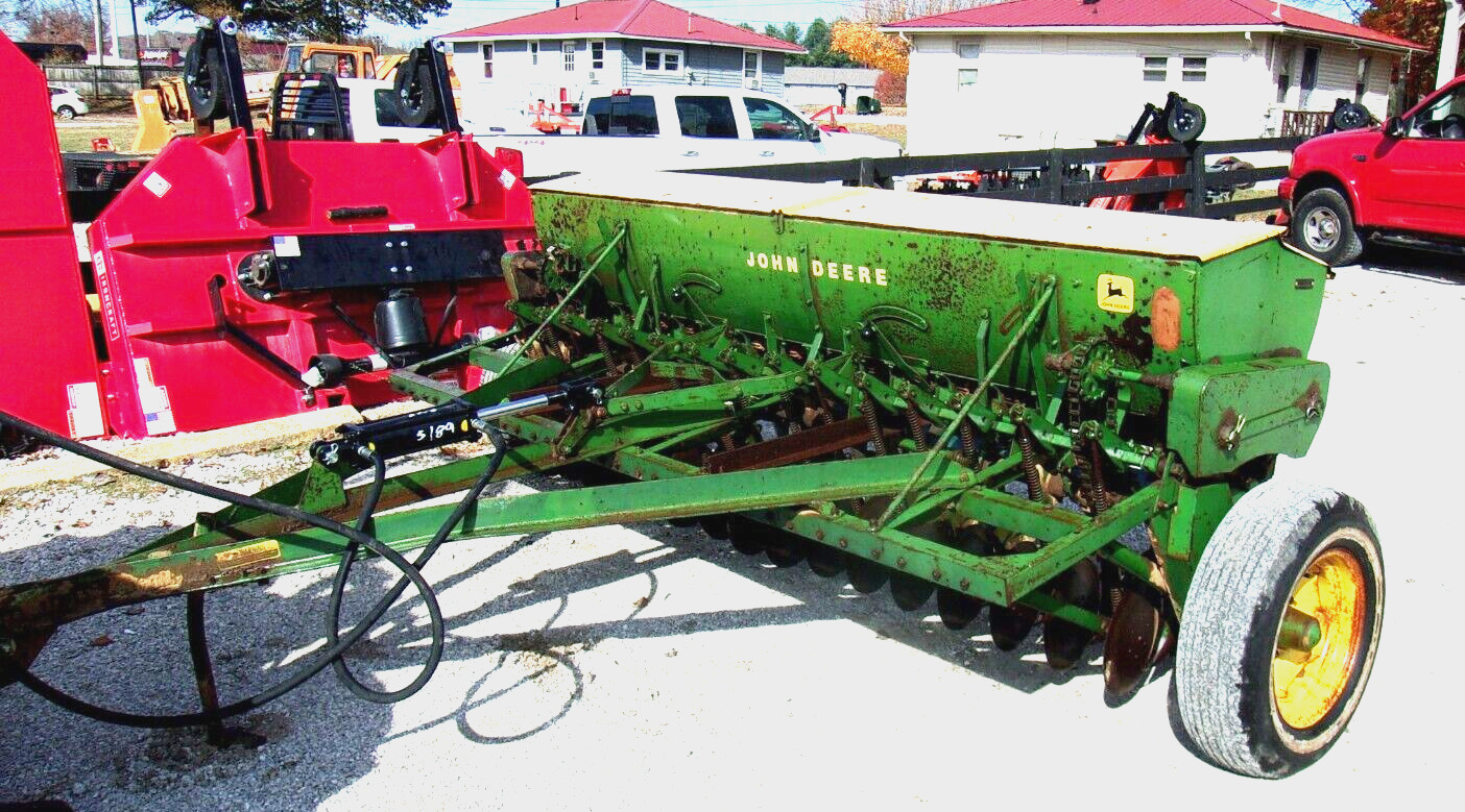 Nice John Deere Fb 15 Seed Drill 9 Ft.  *free 1000 Mile Delivery From Ky