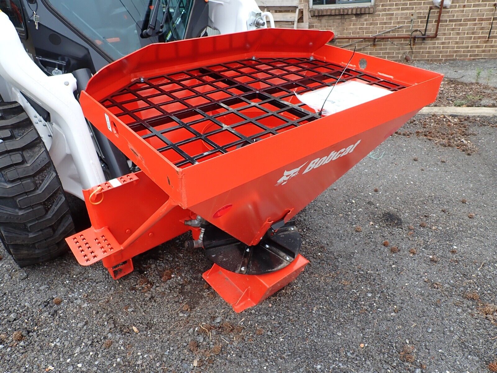 New Bobcat Hs8 Hydraulic Spreader Attachment For Skid Steers, Ssl Quick Attach