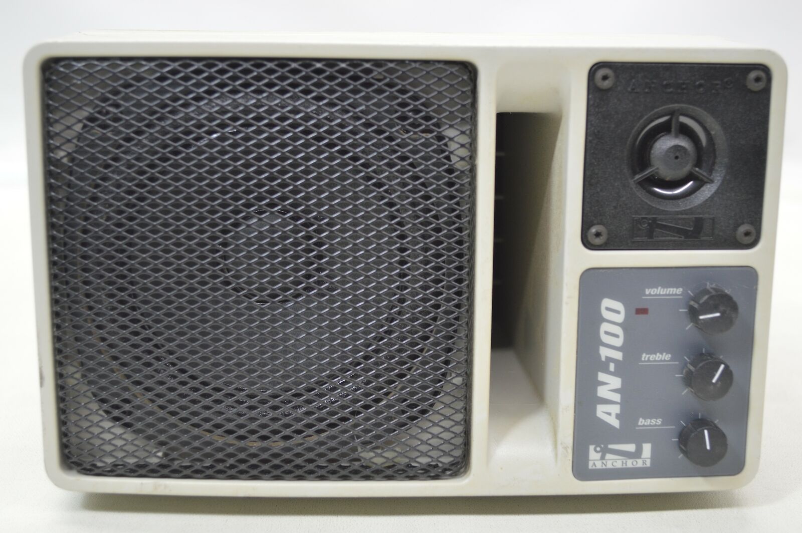 Anchor An-100 Powered Monitor Speaker