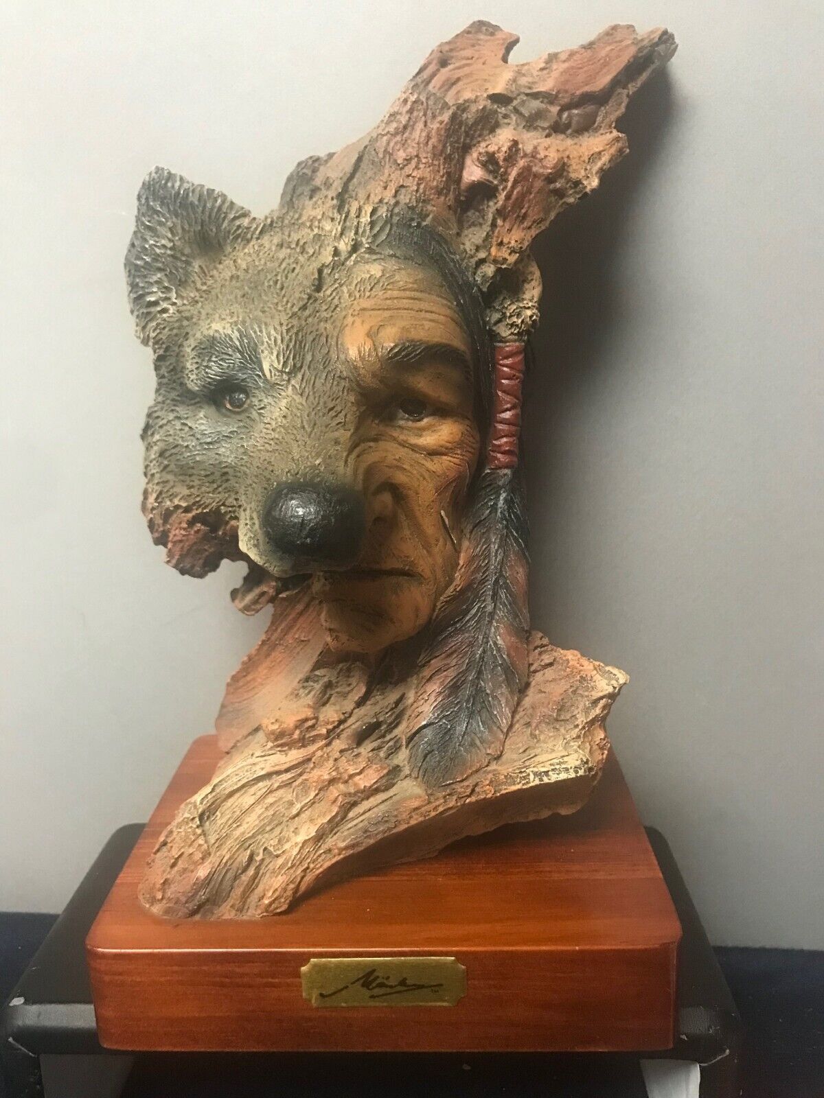 Avery Creations Native American/wolf Marka Gallery Scupture Statue 1995