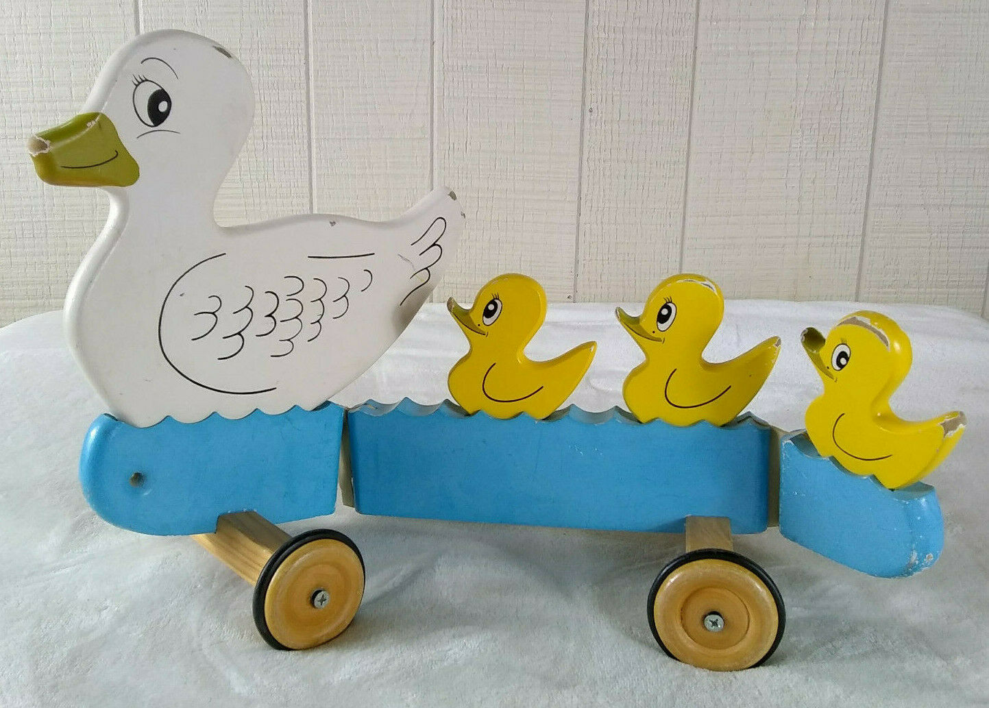 Unique Vintage Wooden Mother Duck & Ducklings Pull Toy